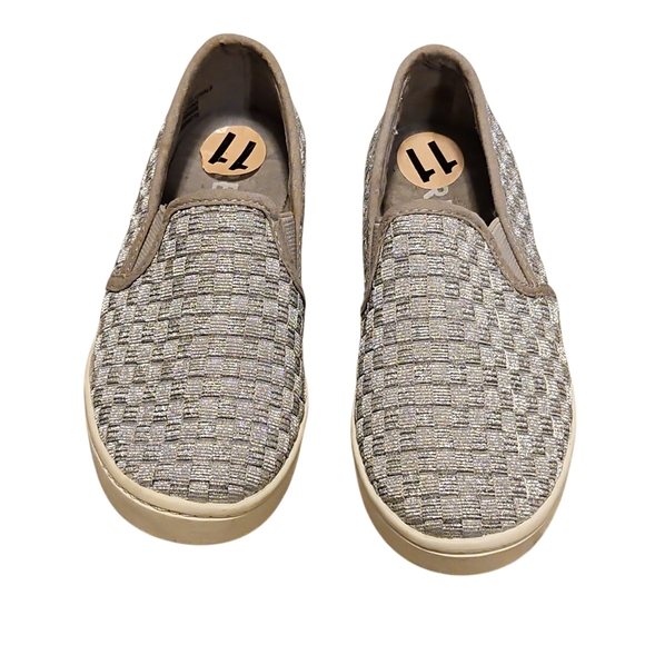 Report Silver/Gray Slip-On Shoes - Picture 2 of 6